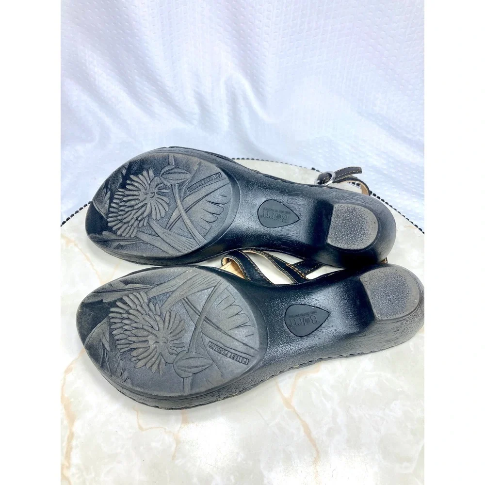 Born Leather Strappy Wedge Sandals Womens 8 Black Slingback Summer Comfort Heel